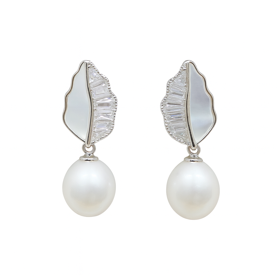 M220 SILVER 925 PEARL EARRINGS 5.5g
