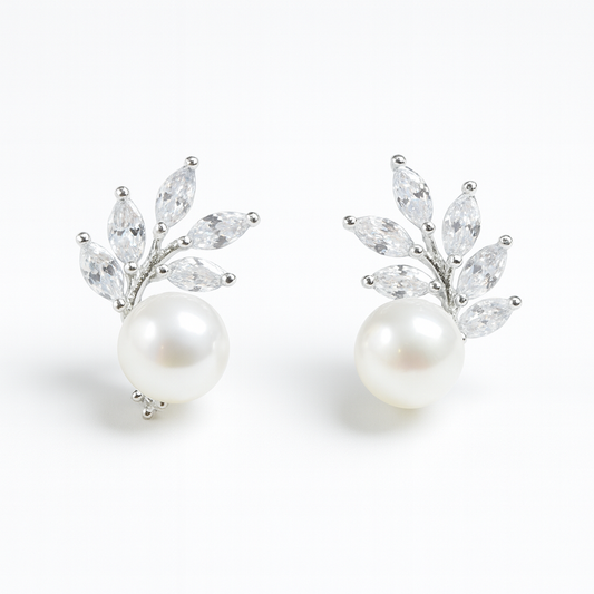 M026 SILVER 925 PEARL EARRINGS 1.6g